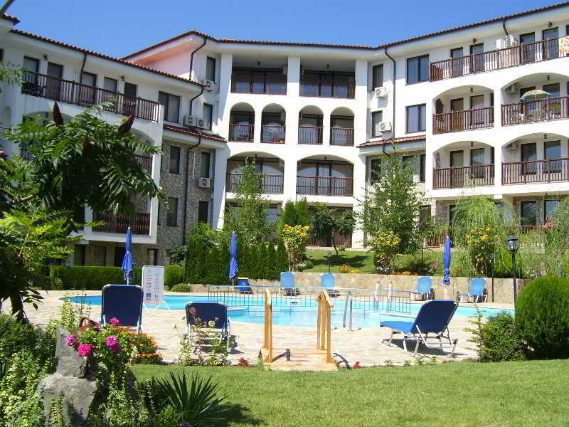 Dolphin Hotel Свети Влас Екстериор снимка